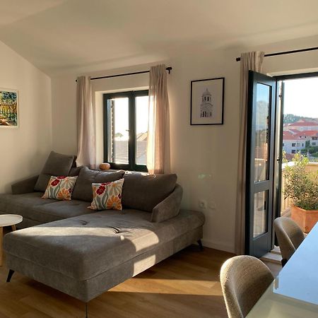 קאבטאט Apartment Obradovic מראה חיצוני תמונה