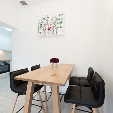 קאבטאט Apartment Obradovic מראה חיצוני תמונה