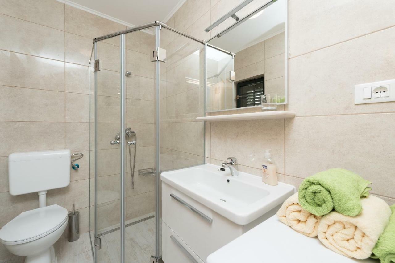 קאבטאט Apartment Obradovic מראה חיצוני תמונה