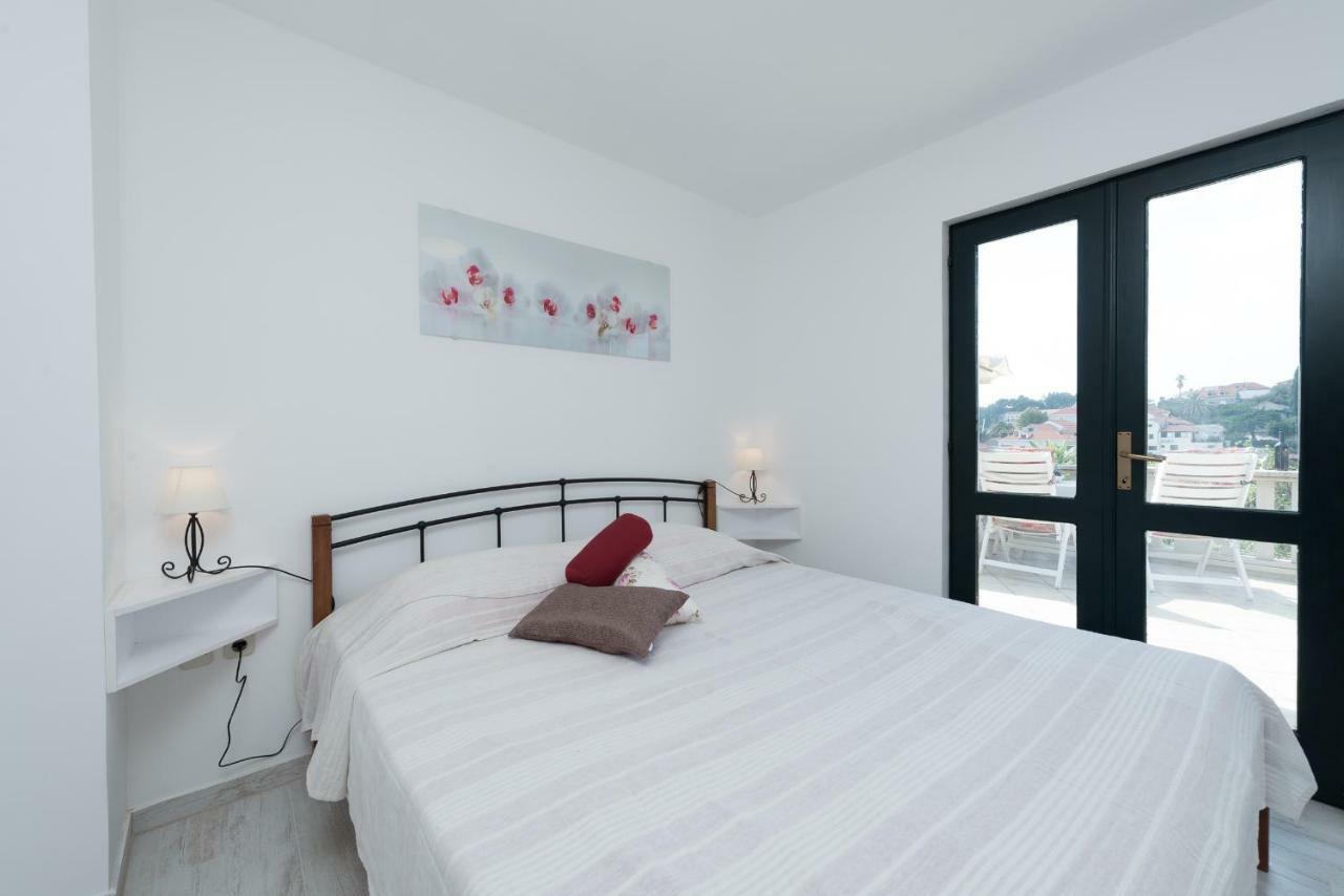 קאבטאט Apartment Obradovic מראה חיצוני תמונה