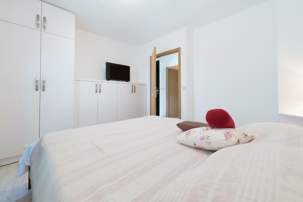 קאבטאט Apartment Obradovic מראה חיצוני תמונה