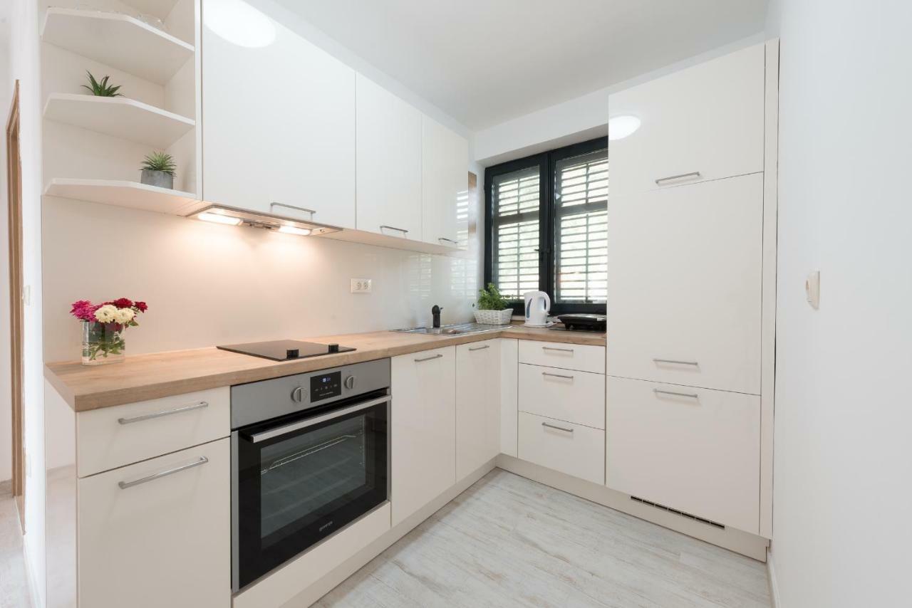 קאבטאט Apartment Obradovic מראה חיצוני תמונה