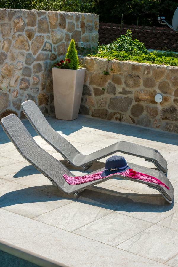 קאבטאט Apartment Obradovic מראה חיצוני תמונה