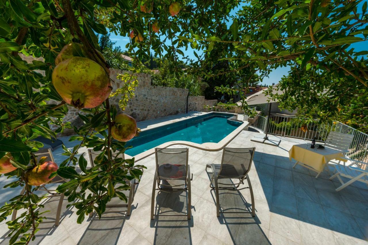 קאבטאט Apartment Obradovic מראה חיצוני תמונה